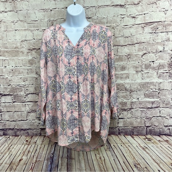 La Cera Pink Damask Print Button Long Sleeve Blouse - Picture 1 of 12